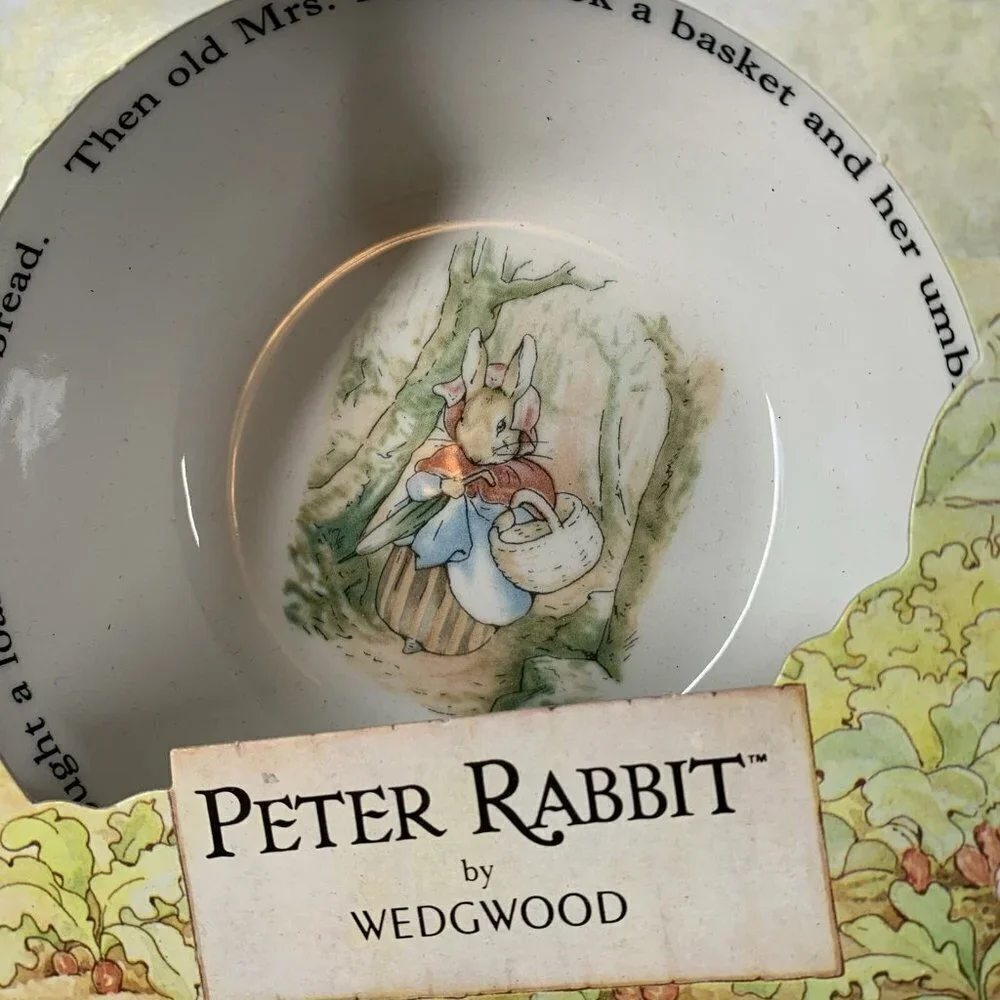 NIB Vintage Peter Rabbit by Wedgewood Childrens Porcelain Cup and Bowl Set